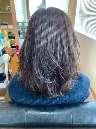 セミロング 前橋 姫奈のヘアスタイル