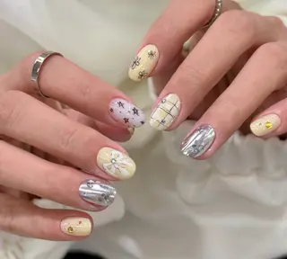 ネイル Pure&Rich Nailのネイルデザイン
