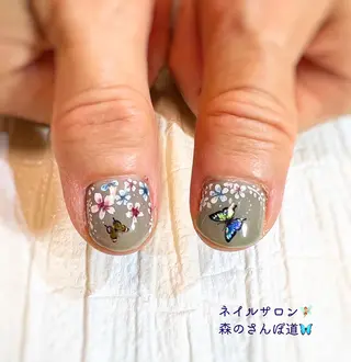 ネイル ショートネイル 森のさんぽ道のネイルデザイン
