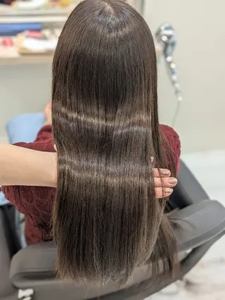 ロング まりえ☆髪質改善/ 艶髪/オトナショートのヘアスタイル