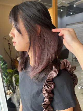 ミディアム miloc MOMOKAのヘアスタイル