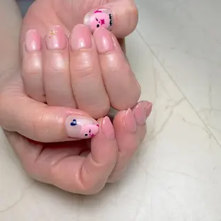 ネイル NAILSALON RandU...のネイルデザイン