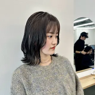 ミディアム カラー ブリーチなし/レイヤ ー特化🌈Tommyのヘアスタイル