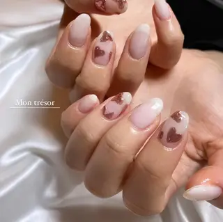 ネイル Montrésor 名古屋ネイルサロンのネイルデザイン