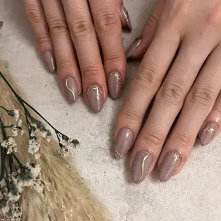 ネイル 次田 春花のネイルデザイン