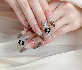 ネイル 小 雨のネイルデザイン