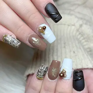 ネイル Feel ‪‪☺︎‬Yuriaのネイルデザイン