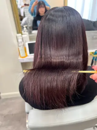 ミディアム 佐藤 瑚碧のヘアスタイル