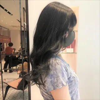 ロング カラー 相川 愛実のヘアスタイル