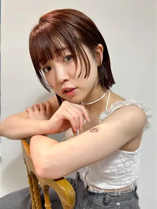 ミディアム カラー eMuエミュ‪ ¨̮⃝ayakaのヘアスタイル