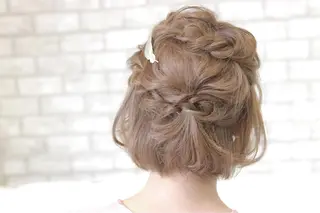 ミディアム ヘアアレンジ 柳澤 興輝のヘアスタイル