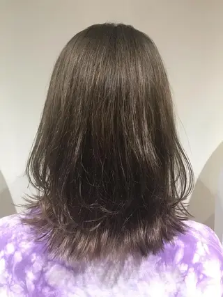 ミディアム カラー fuchigami suzunoのヘアスタイル