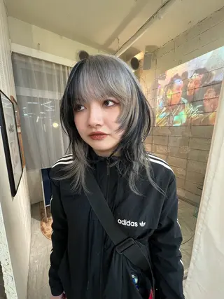 セミロング カラー 圧倒的デザイン力 店長🎨RENAのヘアスタイル