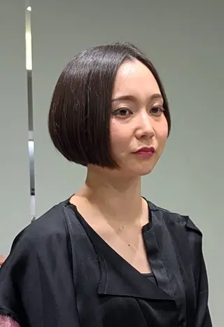 ショート 早坂 繁喜のヘアスタイル