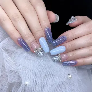 ネイル Queens 榊 まおのネイルデザイン