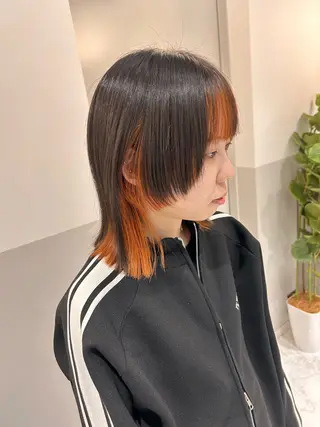 ミディアム カラー 薄田 珠美のヘアスタイル