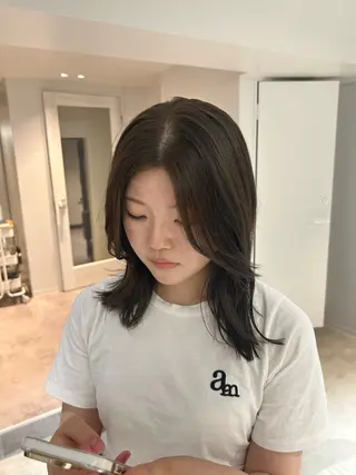 ミディアム ＊UNU＊ RICOのヘアスタイル