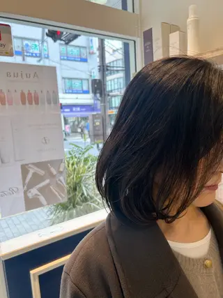 ミディアム パーマ 鈴村 大介のヘアスタイル