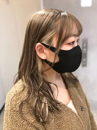 ロング カラー ハイトーン×レイヤー ／遠藤将太のヘアスタイル