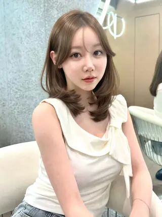ミディアム カラー ヘアアレンジ ブリーチなしW🎀 髪質改善／はのんのヘアスタイル