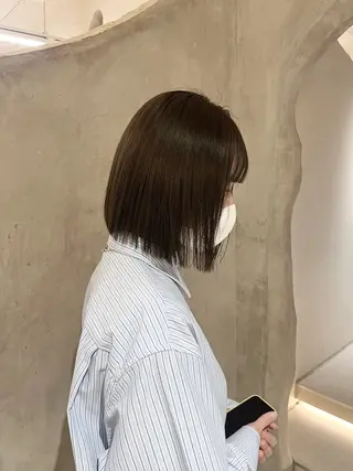 ミディアム カラー 切りっぱなしボブ/ 艶カラー/綾莉のヘアスタイル