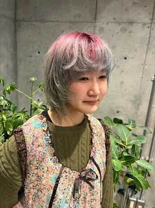 ショート カラー ハイトーンを育てる ブリーチカラー/牧原のヘアスタイル