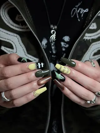 ネイル Julli NailStudioのネイルデザイン