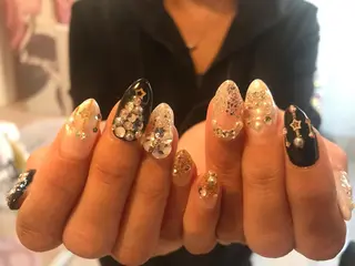 ネイル ♡ビジュール♡ NAIL &まつ毛のマツエク・マツパデザイン
