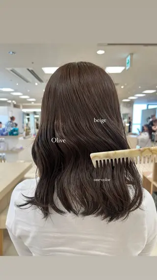 セミロング カラー ヘアアレンジ/ベー ジュchiakiのヘアスタイル