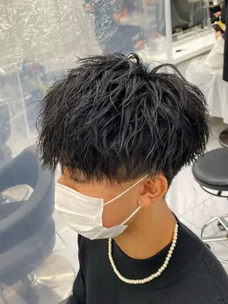 ミディアム パーマ ヘアアレンジ メンズ アイブロウ メンズ特化 水口湧太のヘアスタイル