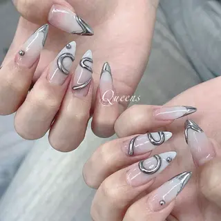 ネイル Queens みなみのネイルデザイン