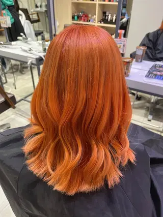 ミディアム ハイトーン/心斎橋 🌙イツキのヘアスタイル