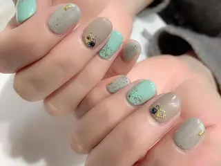 ネイル 秋澤 実咲のネイルデザイン