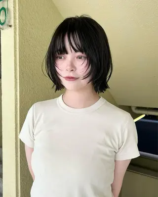 ミディアム カラー ヘアアレンジ 似合わせレイヤー ＆透明感カラーのヘアスタイル