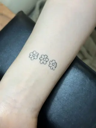repos 金山ネイルサロンのネイルデザイン
