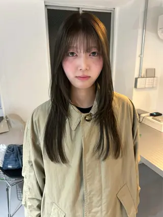 ロング カラー natsumi zenshoのヘアスタイル