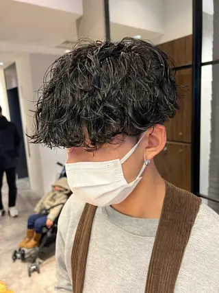 ショート パーマ メンズ 波巻きスパイラルパー マ/シャドウパーマ駿のヘアスタイル