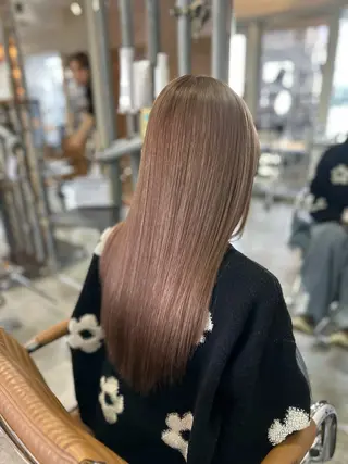 ロング 🤎指名No.1ハイ トーン🤎日向花🤎のヘアスタイル