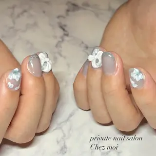 ネイル KOMINE TOMOKOのネイルデザイン