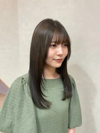 ロング 山口 美咲のヘアスタイル