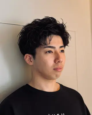 ショート パーマ メンズ メンズショート 丸山 航輝のヘアスタイル