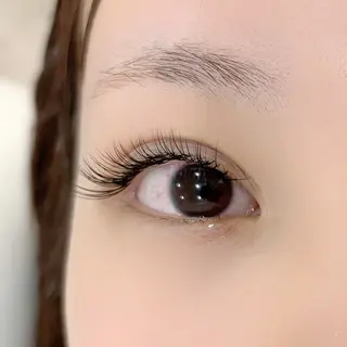 マツエク・マツパ Nana ིྀの眉毛・アイブロウイメージ