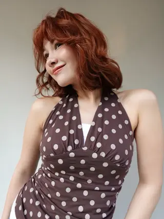 ミディアム カラー ナガミネアリサ/ 学芸大学/海外ヘアのヘアスタイル