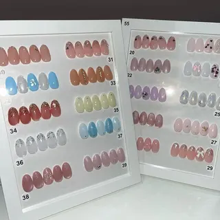 ネイル WHITE NAIL 大島のネイルデザイン