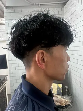 ショート パーマ メンズ 妙見 知洋のヘアスタイル