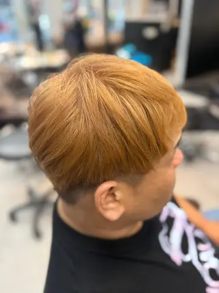 ショート カラー Nene 🪽🤍推しカラーのヘアスタイル