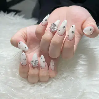 ネイル Miki 本町駅｜💅‎🤍のネイルデザイン