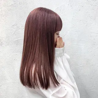セミロング ami /原宿/表参道のヘアスタイル