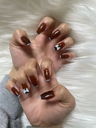 ネイル 安永 彩香のネイルデザイン