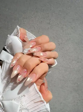 ネイル I-nailロング /ワンホン/キラキラのネイルデザイン